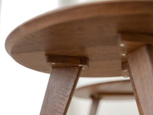 miniaturka Klasyczny stolik tabacco drewniany Basic