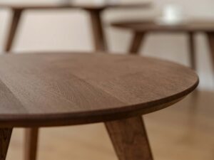 miniaturka Klasyczny stolik tabacco drewniany Basic