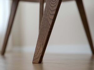 miniaturka Klasyczny stolik tabacco drewniany Basic