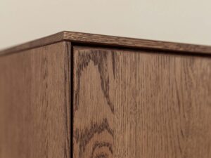 miniaturka Klasyczna szafka RTV 4-drzwiowa drewniana Essentia