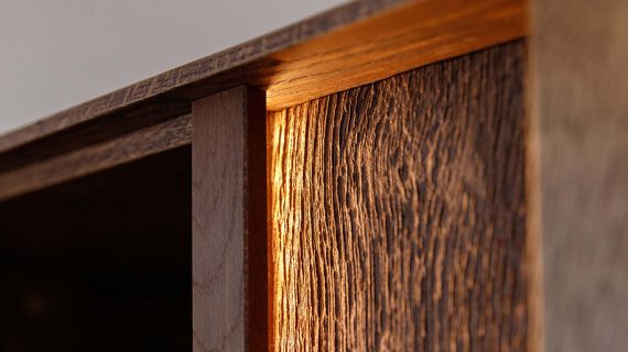 miniaturka Drewniana witryna elegancka 3-drzwiowa Essentia