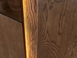 miniaturka Witryna 2-drzwiowa elegancka drewniana Essentia