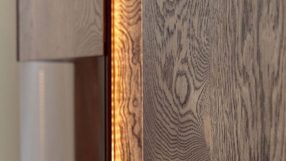 miniaturka Witryna 2-drzwiowa elegancka drewniana Essentia