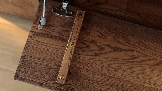 miniaturka Szafka RTV elegancka drewniana 4-drzwiowa Essentia