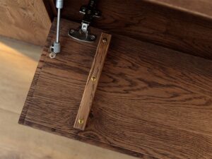 miniaturka Klasyczna drewniana szafka RTV 4-drzwiowa Essentia