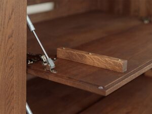 miniaturka Komoda 4-drzwiowa klasyczna drewniana Essentia