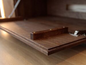 miniaturka Klasyczna szafka RTV 4-drzwiowa drewniana Essentia