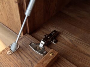 miniaturka Industrialna szafka RTV 4-drzwiowa Essentia