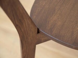 miniaturka Minimalistyczne Dębowe Krzesło MAX Tabacco