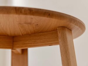 miniaturka Klasyczny drewniany stolik 61 cm Asento