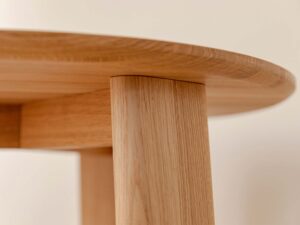 miniaturka Klasyczny drewniany stolik 61 cm Asento