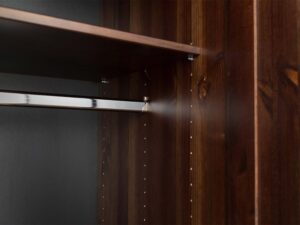 miniaturka Szafa 3-drzwiowa klasyczna drewniana Kalari