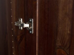 miniaturka Drewniana szafa klasyczna 2-drzwiowa Kalari