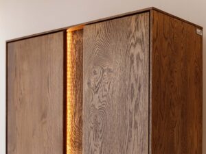 miniaturka Witryna 2-drzwiowa elegancka drewniana Essentia