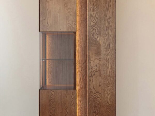 Szafa dwudrzwiowa dębowa tabacco z witryną i LED