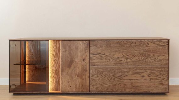 miniaturka Szafka RTV elegancka drewniana 4-drzwiowa Essentia