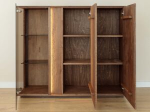 miniaturka Witryna 3-drzwiowa klasyczna drewniana Essentia