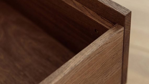 miniaturka Klasyczny stolik 1 szuflady Essentia