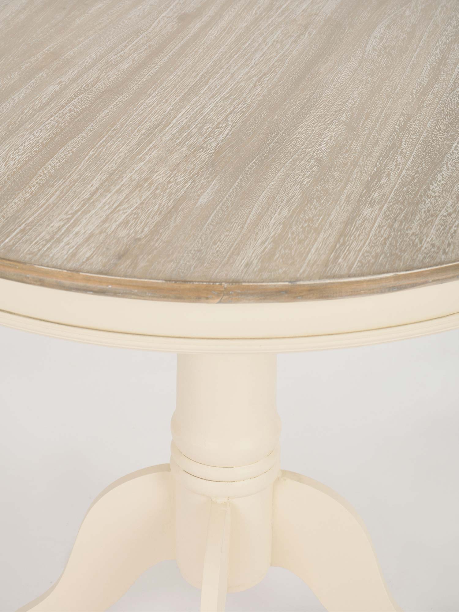 Stolik kawowy kremowy z drewnianym blatem perspektywa