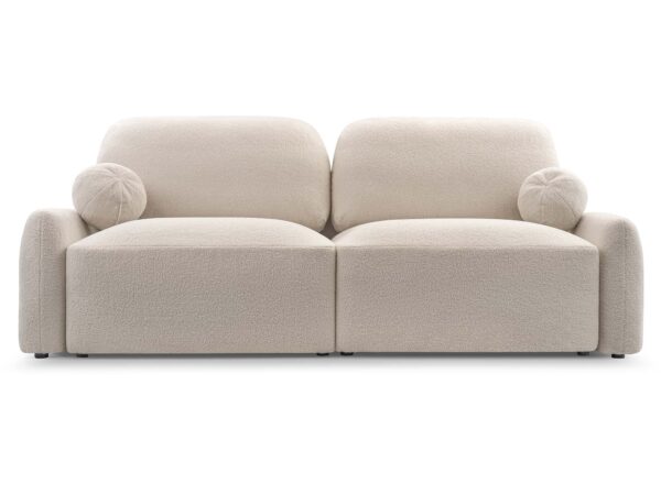 Nowoczesna sofa dwuosobowa kremowa z tkaniny bouclé z poduszkami