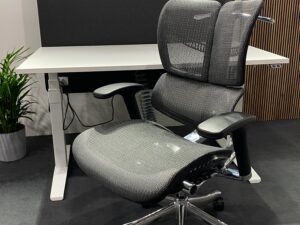 miniaturka Ergonomiczny fotel obrotowy ERGOFLY Fly T-07 Grey