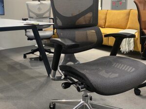 miniaturka Fotel ergonomiczny biurowy ERGOFLY Sail Alum T-07 Grey