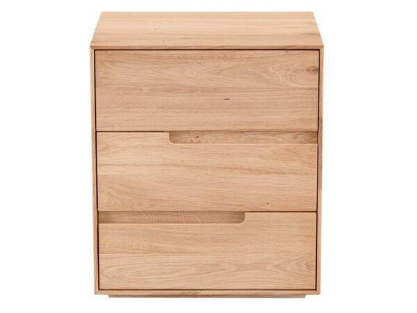 Szafka nocna dębowa trzyszufladowa z wycięciami jako uchwyty pełna sylwetka