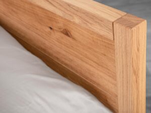 miniaturka Łóżko dębowe do wygodnej sypialni Hatalik