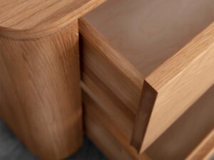 miniaturka Drewniana szafka nocna z litego drewna Lelina 2L